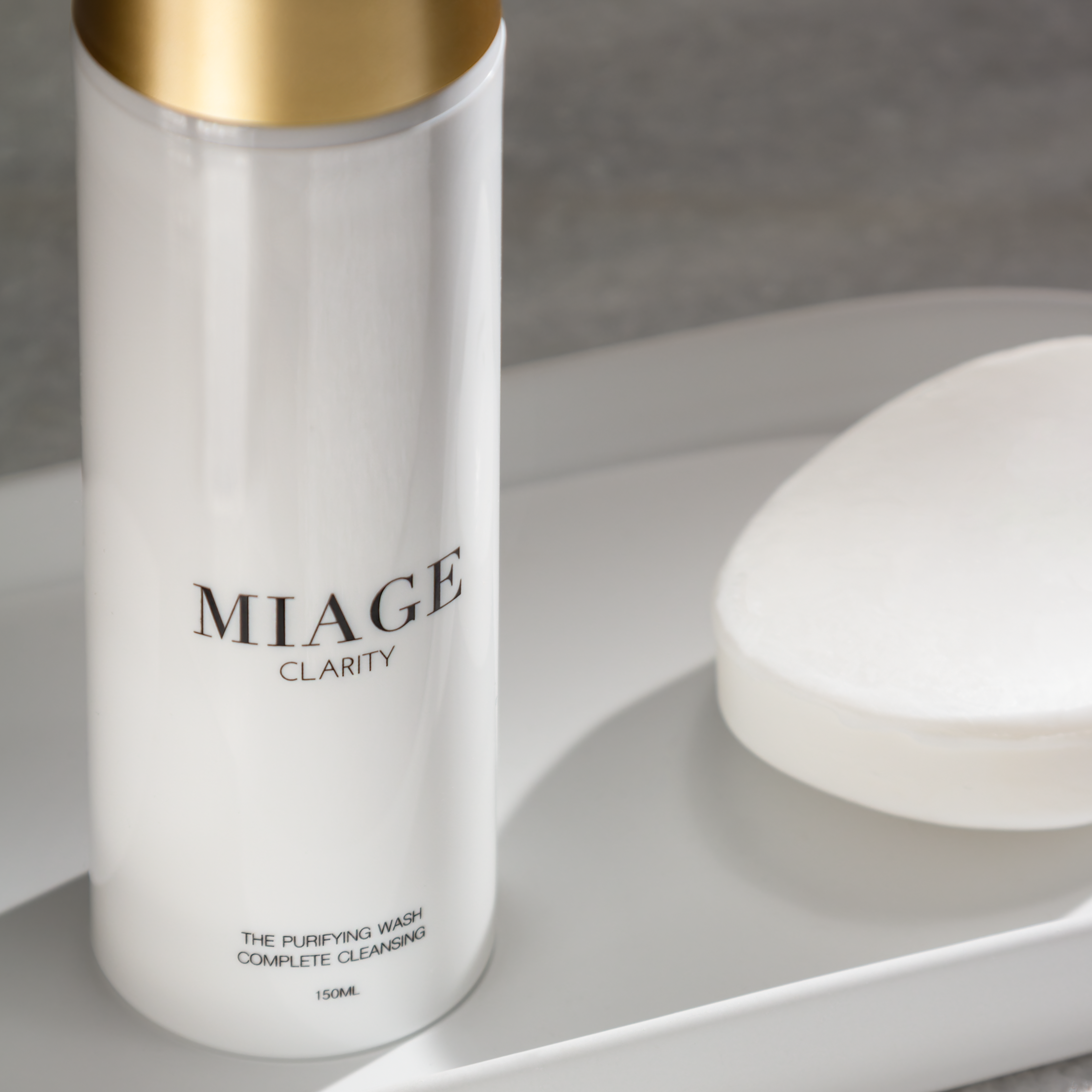 MIAGE CLARITY The Purifying Wash Complete Cleaning